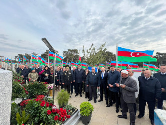 Vətən Müharibəsi Şəhidi Həsənov Teymur Mahal oğlunun şəhadət günündə əziz xatirəsi yad edildi.