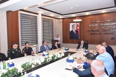 Nəsimi rayonu İcra Hakimiyyətində rayon ərazisində yaşayan Vətən müharibəsi şəhidlərinin ailə üzvləri ilə görüş keçirilib.