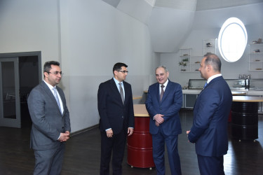 Nəsimi rayon İcra Hakimiyyətinin başçısı növbəti səyyar qəbul keçirib