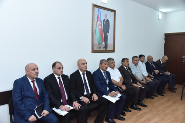 Nəsimi rayon İcra Hakimiyyətinin başçısı növbəti səyyar qəbul keçirib