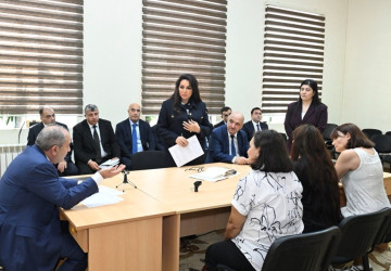 Nəsimi rayon İcra Hakimiyyətinin başçısı növbəti səyyar qəbul keçirib.