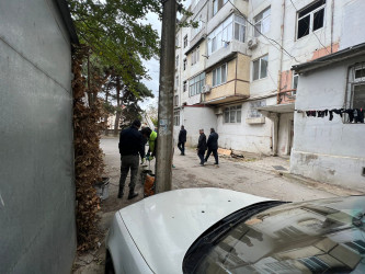 Nəsimi rayonu H.Seyidzadə 18 saylı binada əsaslı təmir işlərinə başlanılıb.