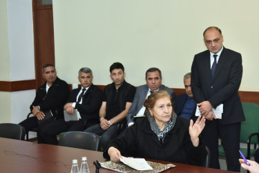 Nəsimi rayon İcra Hakimiyyətinin başçısı növbəti səyyar qəbul keçirib