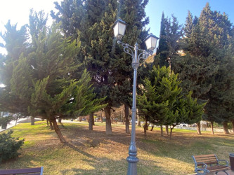  Nəsimi rayonunda parklarda cari təmir işləri aparılıb.