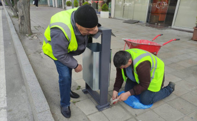 Nəsimi rayonunda abadlıq və cari təmir işləri davam etdirilir.