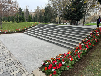 Nəsimi rayonunda başlanılmış abadlıq və təmir-bərpa işləri davam etdirilir.