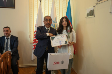 Nəsimi rayonunda bilik günü ilə bağlı tədbir keçirilib