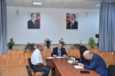 Nəsimi rayon İcra Hakimiyyətinin başçısı növbəti səyyar qəbul keçirib.