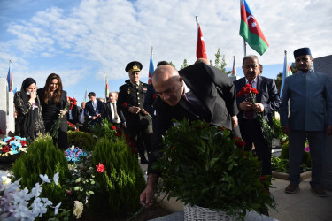 Anım günündə Nəsimi rayon Şəhidləri ziyarət olundu.