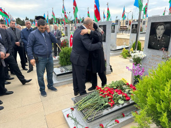 Vətən Müharibəsi Şəhidi Cəfərov Ruslan Gündüz oğlunun şəhadət günündə əziz xatirəsi yad edildi.