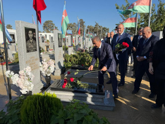 Vətən Müharibəsi Şəhidi Zeynallı Rəşad Qiyas oğlunun şəhadət günündə əziz xatirəsi yad edildi.