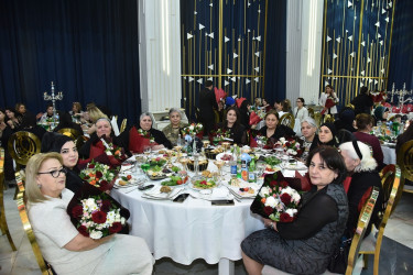 Nəsimi rayonunda 8 Mart - Beynəlxalq Qadınlar Günü münasibətilə tədbir keçirilib.