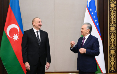 Prezidentlər İlham Əliyev və Şavkat Mirziyoyev Özbəkistanın Azərbaycandakı səfirliyinin yeni binasının açılışında iştirak ediblər