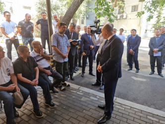 RİH başçısı mikrorayonda səyyar qəbul keçirib