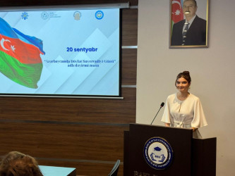 Nəsimi rayonunda 20 Sentyabr - Azərbaycanda Dövlət Suverenliyi Günü münasibətilə “Azərbaycanın Suverenliyi - Milli İradəmizin Təntənəsi” mövzusunda dəyirmi masa keçirilib.