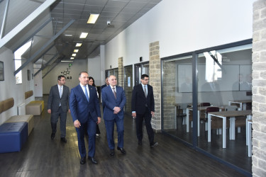 Nəsimi rayon İcra Hakimiyyətinin başçısı növbəti səyyar qəbul keçirib