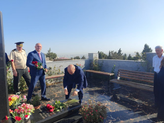 Vətən müharibəsi Şəhidi Ələsgərov Ələkbər İsgəndər oğlunun doğum günündə əziz xatirəsi yad olundu.