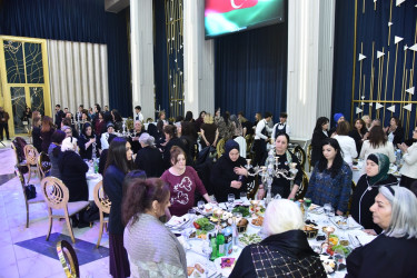 Nəsimi rayonunda 8 Mart - Beynəlxalq Qadınlar Günü münasibətilə tədbir keçirilib.