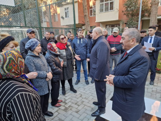 RİH başçısı mikrorayonda səyyar qəbul keçirib