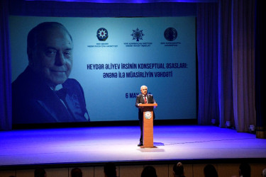 Nəsimi rayonunda Ulu Öndər Heydər Əliyevin anadan olmasının 103-cü ildönümünə həsr olunmuş “Heydər Əliyev irsinin konseptual əsasları: ənənə ilə müasirliyin vəhdəti” mövzusunda tədbir keçirilib