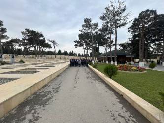 Vətən Müharibəsi Şəhidi Abdullayev İbrahim Habil oğlunun şəhadət günündə əziz xatirəsi yad edildi.