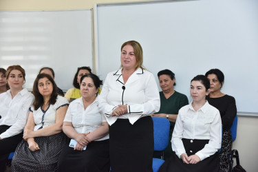 Nəsimi rayon İcra Hakimiyyətinin başçısı növbəti səyyar qəbul keçirib