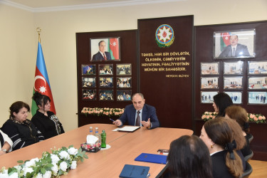 Nəsimi rayon İcra Hakimiyyətinin başçısı səyyar qəbul keçirib