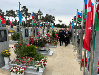 Vətən Müharibəsi Şəhidi Cəfərov Ruslan Gündüz oğlunun şəhadət günündə əziz xatirəsi yad edildi.