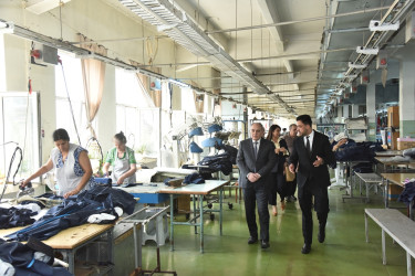 Nəsimi rayon İcra Hakimiyyətinin başçısı növbəti səyyar qəbul keçirib