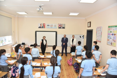 Nəsimi rayon İcra Hakimiyyətinin başçısı növbəti səyyar qəbul keçirib