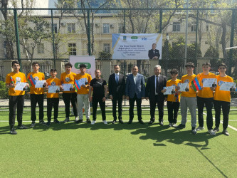 Nəsimi rayonununda Ümummilli lider Heydər Əliyevin anadan olmasının 102-ci ildönümünə həsr olunmuş  voleybol idman növü üzrə məhəllələrarası turnirin rayon mərhələsi keçirilib.