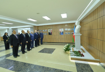 Nəsimi rayonunda “Müasir Şəhərsalma Vizyonu: Ənənə və İnnovasiyanın Harmoniyası” Rəqəmsal İdeya Müsabiqəsinin bağlanış mərasimi keçirilib