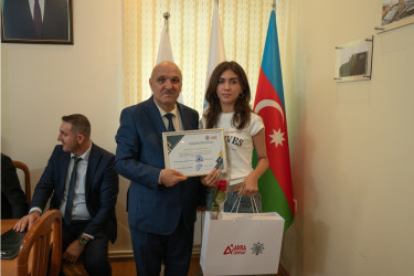 Nəsimi rayonunda bilik günü ilə bağlı tədbir keçirilib