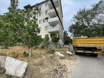 Nəsimi rayonunda aparılan genişmiqyaslı abadlıq-quruculuq işləri çərçivəsində əraziyə növbəti baxış keçirilmişdir.