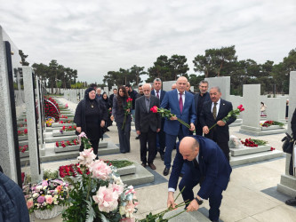 Vətən Müharibəsi Şəhidi Qasımlı Mir Həmid Nazim oğlunun doğum günündə əziz xatirəsi yad edildi.
