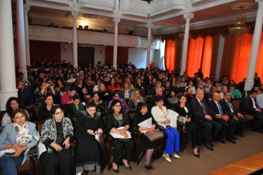 Ümummilli Lider Heydər Əliyevin anadan olmasının 101-ci ildönümünə həsr edilmiş silsilə tədbirlər davam edir.