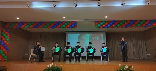 Nəsimi rayonunda “Vətənə, xalqa həsr olunan ömür” adlı ədəbi-bədii kompozisiya keçirilib.