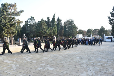 Anım günündə 2 saylı Fəxri və Şəhidlər Xiyabanında  dəfn olunmuş Şəhidlər ziyarət olundu.