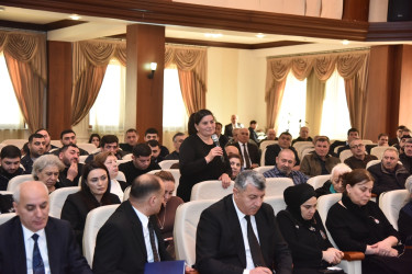 Nəsimi rayon İcra Hakimiyyətində rayonun şəhid ailələri və müharibə əlilləri ilə görüş keçirilib.