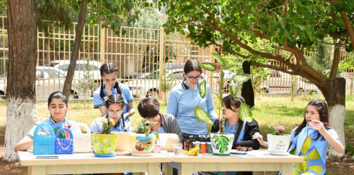 Nəsimi rayonunda “Yaşıl dünya naminə həmrəylik ili” çərçivəsində “Tullantıdan həyata” adlı tədbir keçirilib.