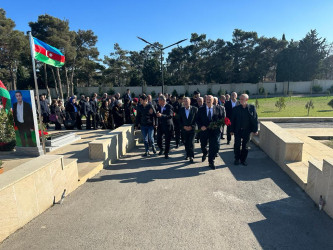 Vətən Müharibəsi Şəhidi Səfərov Məmmədağa Balakişi  oğlunun şəhadət günündə əziz xatirəsi yad edildi.