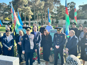 Vətən Müharibəsi Şəhidi Abdullayev İbrahim Habil   oğlunun şəhadət günündə əziz xatirəsi yad edildi.