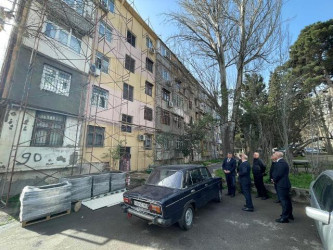 Moskva prospekti 90, 92 saylı binalarda abadlıq və quruculuq işləri davam edir.