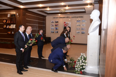 Nəsimi rayonunda 15 iyun – Milli Qurtuluş Gününə həsr olunmuş “15 İyun Milli Qurtuluş günü Müstəqil Azərbaycanımızın şanlı səhifəsidir” adlı tədbir keçirilib.