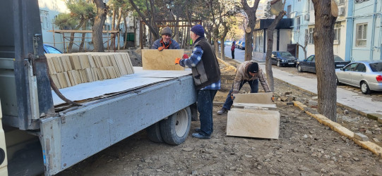 Nəsimi rayonu Asif Məhərrəmov 31 saylı ünvanda abadlıq və quruculuq  işləri davam edir.