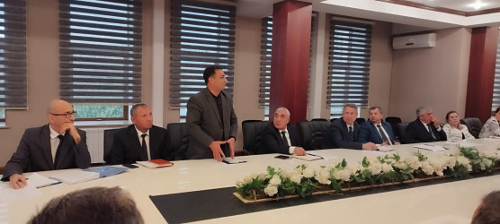 Nəsimi rayonunda “Yaşıl dünya naminə həmrəylik ili” çərçivəsində elektrik enerjisindən qənaətlə istifadəyə dair  yığıncaq keçirildi