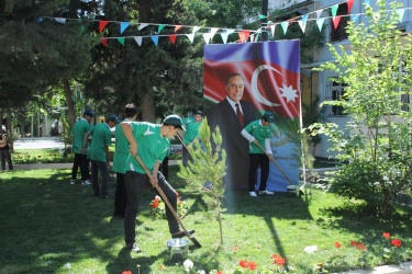 Nəsimi rayonunda növbəti “Abad həyət” sakinlərin istifadəsinə verilib.