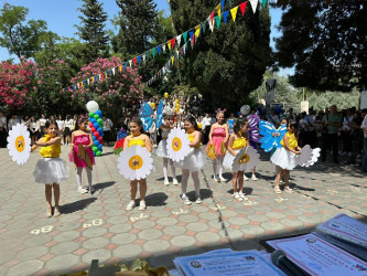 Nəsimi rayonunun ümumtəhsil müəssisələrində “Son zəng” tədbirləri keçirildi.