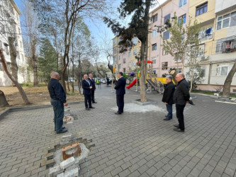 Nəsimi rayonu A.Məhərrəmov 45, 47 binalarda quruculuq və yenidənqurma işləri davam etdirilir.