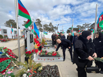 Şəhid Kazımov Vüsal Vüqar oğlunun şəhadət günündə əziz xatirəsi yad edildi.